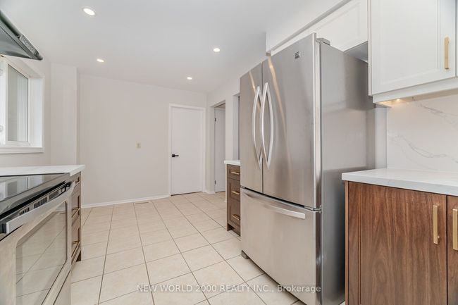 7221 Promenade Danton, House other with 5 bedrooms, 4 bathrooms and 3 parking in Mississauga ON | Image 11