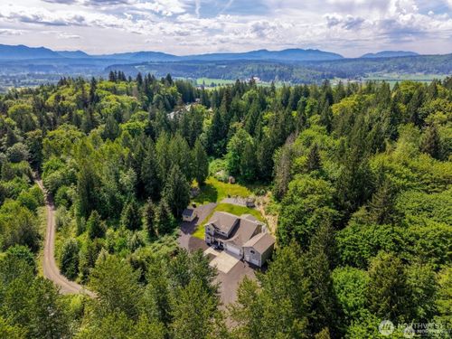 28910 Ne 112th Way, Duvall, WA, 98019-9623 | Card Image