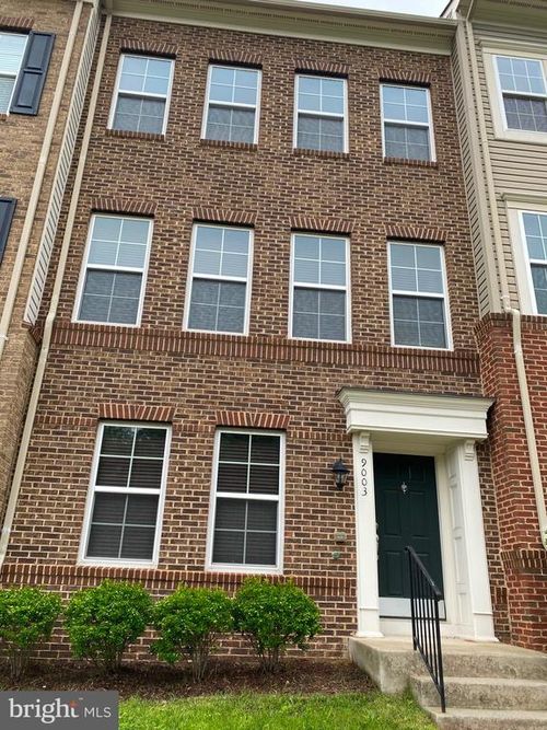 9003 Phita Ln, MANASSAS PARK, VA, 20111-8042 | Card Image