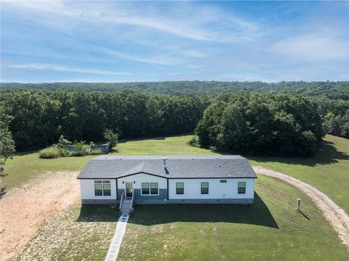 1546 1st Ave Ne, Gravette, AR, 72736-8033 | Card Image