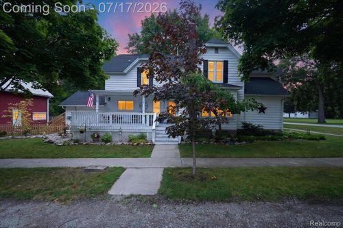 202 N Church St, Vernon, MI, 48476-9129 | Card Image