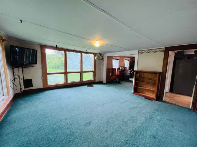 64 York Street, House other with 3 bedrooms, 2 bathrooms and null parking in Lyndon VT | Image 7