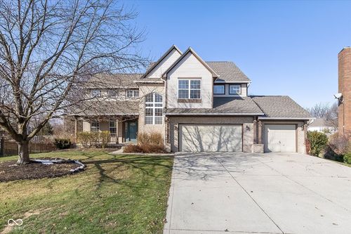 10816 Cody Ln, Fishers, IN, 46037-8945 | Card Image