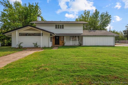 2096 S Osage Avenue, Bartlesville, OK, 74003 | Card Image