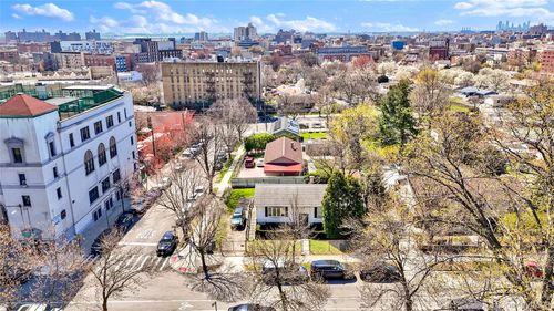 1580 Crotona Park E, New York, NY, 10460 | Card Image