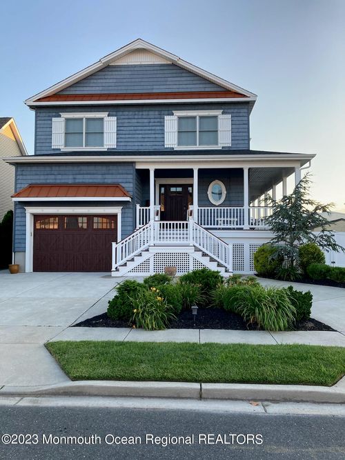 140 10th St S, Brigantine, NJ, 08203-2314 | Card Image