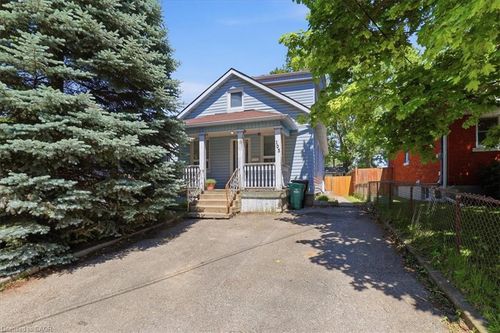103 Chalmers Street N, Cambridge, ON, N1R5C1 | Card Image