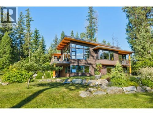 4135 Kays Road, Nelson, BC, V1L6V9 | Card Image