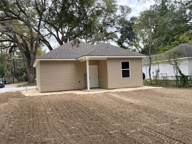 Rear | Image 18