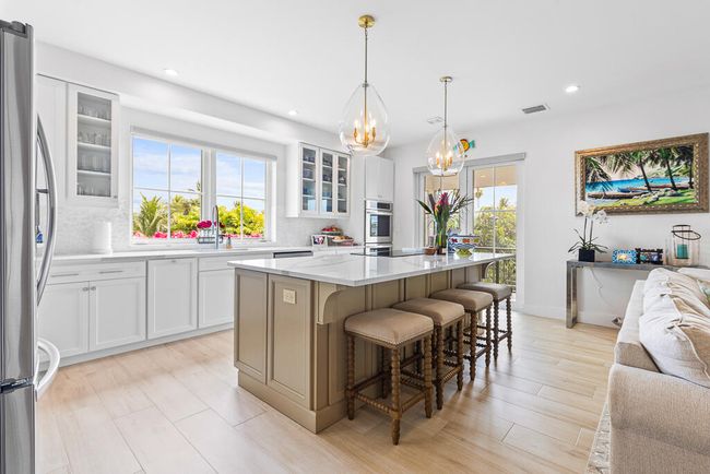 261-W-Seaview-Drive-kitchen-d | Image 7