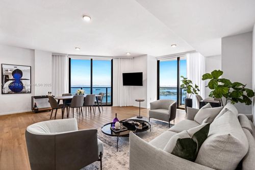 apt-4409-398 Ne 5th St, Miami, FL, 33132-2176 | Card Image