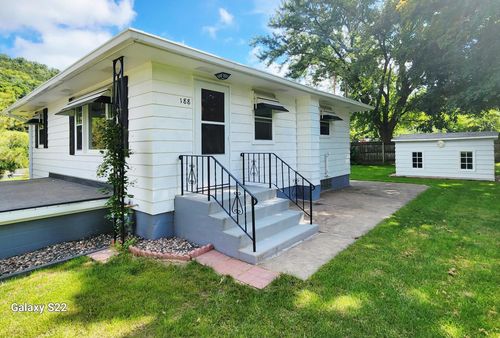 188 Main St, Rollingstone, MN, 55969-9760 | Card Image