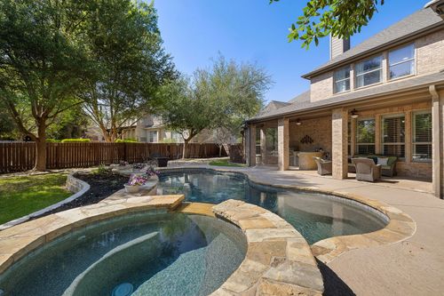 2237 Hamlet Cir, Round Rock, TX, 78664-6132 | Card Image