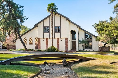 1041 Washington St, Willows, CA, 95988-9786 | Card Image