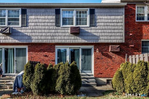 62-62 Old Farms Ln, New Milford, CT, 06776-3704 | Card Image