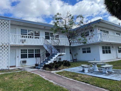 224a-1471 Ne 170th St, North Miami Beach, FL, 33162-2758 | Card Image