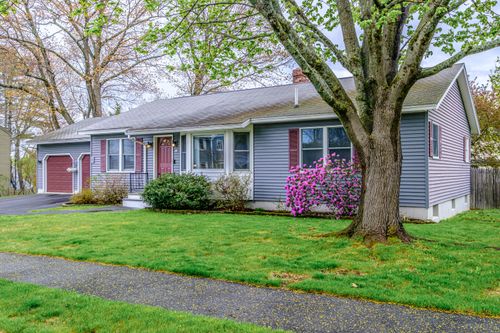 29 Clapboard Road, Portland, ME, 04103 | Card Image
