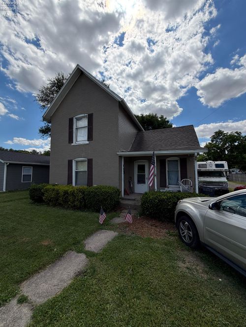 19 N Main St, Willard, OH, 44890-1013 | Card Image