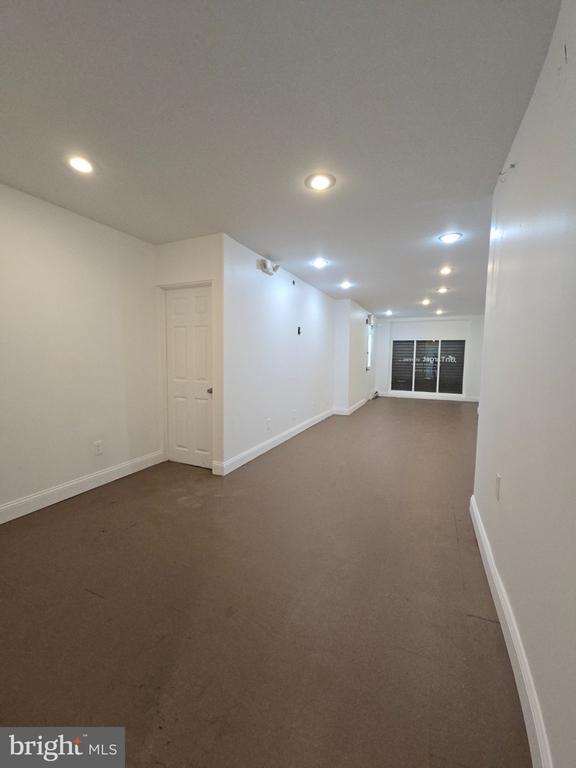 Commercial Lease in PHILADELPHIA 4