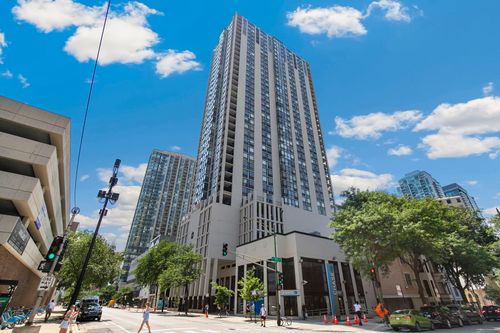 3104-1122 N Clark St, Chicago, IL, 60610-2869 | Card Image