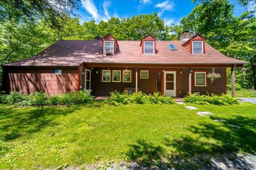 10-12 Woodlea Road, Clinton, NY, 12578 | Card Image