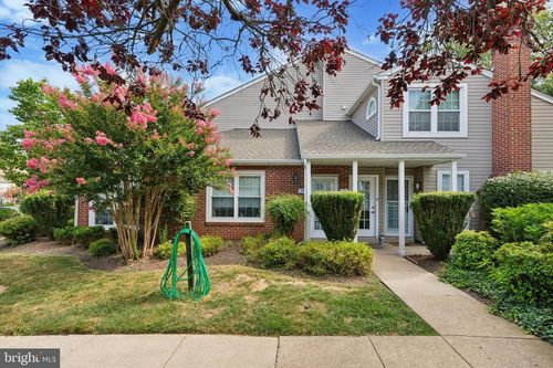 806 Beacon Hill Dr, HOLLAND, PA, 18966-2534 | Card Image