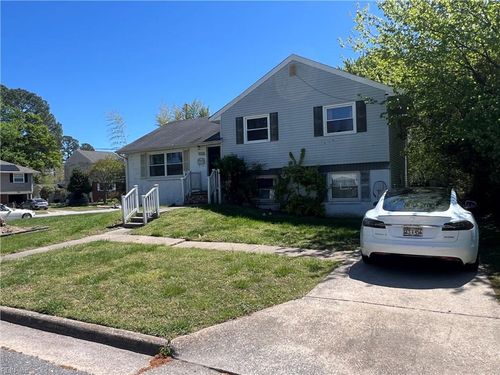 825 Weymouth Terrace, Hampton, VA, 23666 | Card Image