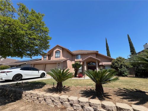 867 E Northridge Dr, Dinuba, CA, 93618-3161 | Card Image