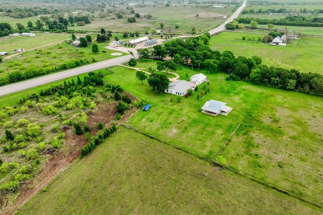 2799 Highway 21 E, House other with 3 bedrooms, 2 bathrooms and null parking in Paige TX | Image 37