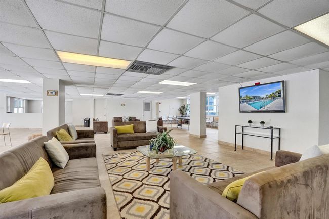APT-304 - 155 Isle Of Venice Dr, Condo with 2 bedrooms, 2 bathrooms and null parking in Fort Lauderdale FL | Image 36
