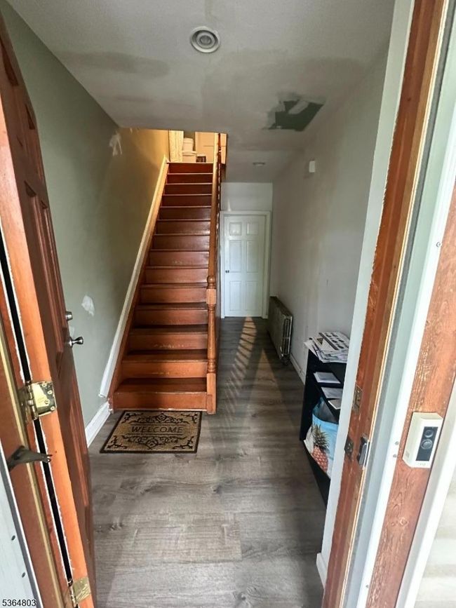 354 E 2 Nd St, House other with 5 bedrooms, 2 bathrooms and null parking in Plainfield NJ | Image 4