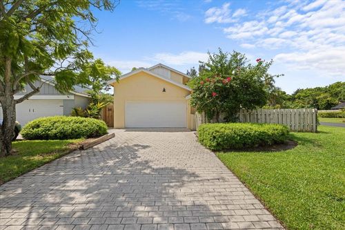 1840 Nw 10th St, Delray Beach, FL, 33445-2534 | Card Image