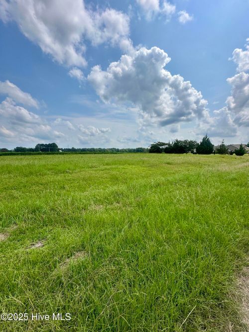 8 Lessie Mae Ln, Farmville, NC, 27828 | Card Image