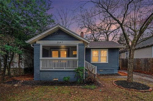 2047 Mcpherson Dr, East Point, GA, 30344-1622 | Card Image