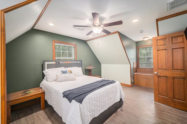 613 Seals Rd, House other with 4 bedrooms, 4 bathrooms and null parking in Bartonville TX | Image 18