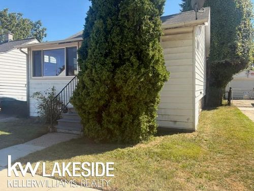 7576 Ford Ave, Warren, MI, 48091-3047 | Card Image