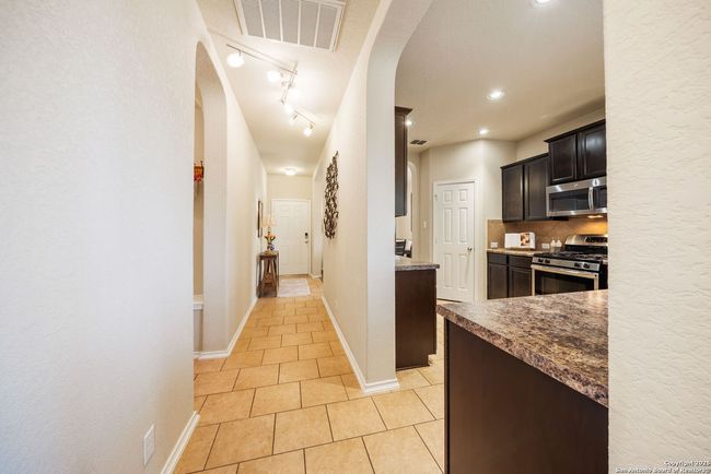 133 Finch Knl, House other with 4 bedrooms, 4 bathrooms and null parking in San Antonio TX | Image 5