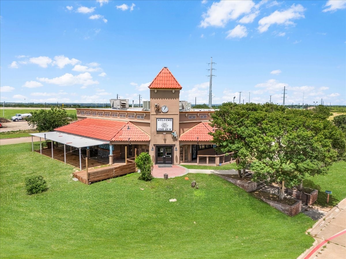 5812 N Interstate 35, Denton, TX 76207