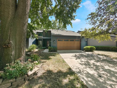4824 Cedar Dr, West Des Moines, IA, 50266-4953 | Card Image