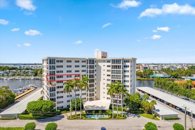 7J - 86 Macfarlane Drive, Condo with 2 bedrooms, 2 bathrooms and null parking in Delray Beach FL | Image 1