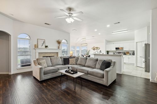 707 Bayshore Dr, Mansfield, TX, 76063-6714 | Card Image