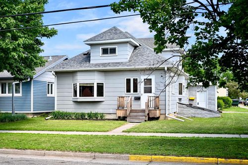 326 High Forest St, Winona, MN, 55987-4518 | Card Image
