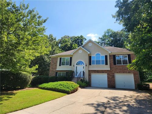 5619 Wandering Vine Ln Se, Mableton, GA, 30126-5638 | Card Image