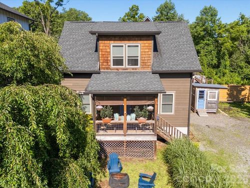 109 Portmanvilla Rd, Black Mountain, NC, 28711-3125 | Card Image