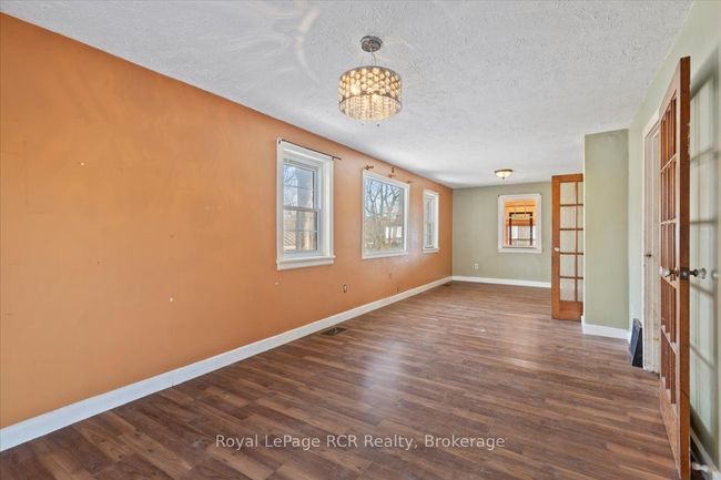 315 Mcnab St, House other with 3 bedrooms, 2 bathrooms and 1 parking in Walkerton ON | Image 5