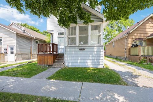 316 Confederation St, Sarnia, ON, N7T2A5 | Card Image
