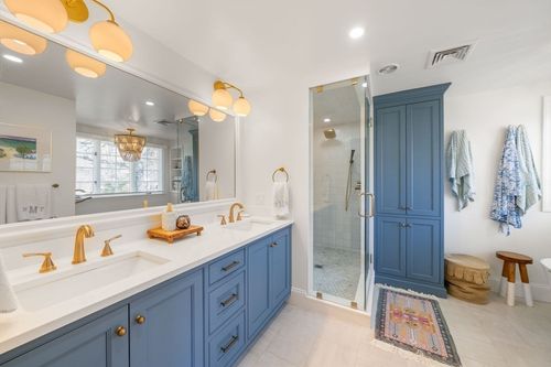 21 French St, Hingham, MA, 02043-3028 | Card Image