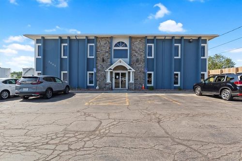 2005 Lyell Ave, Gates, NY, 14606-2323 | Card Image