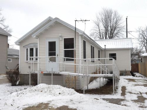 506 Park Avenue, Oconto, WI, 54153 | Card Image