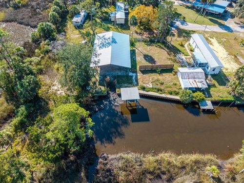 103 Se 861st Ave, Suwannee, FL, 32692 | Card Image